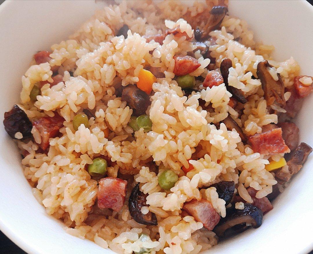 香菇腊肉饭