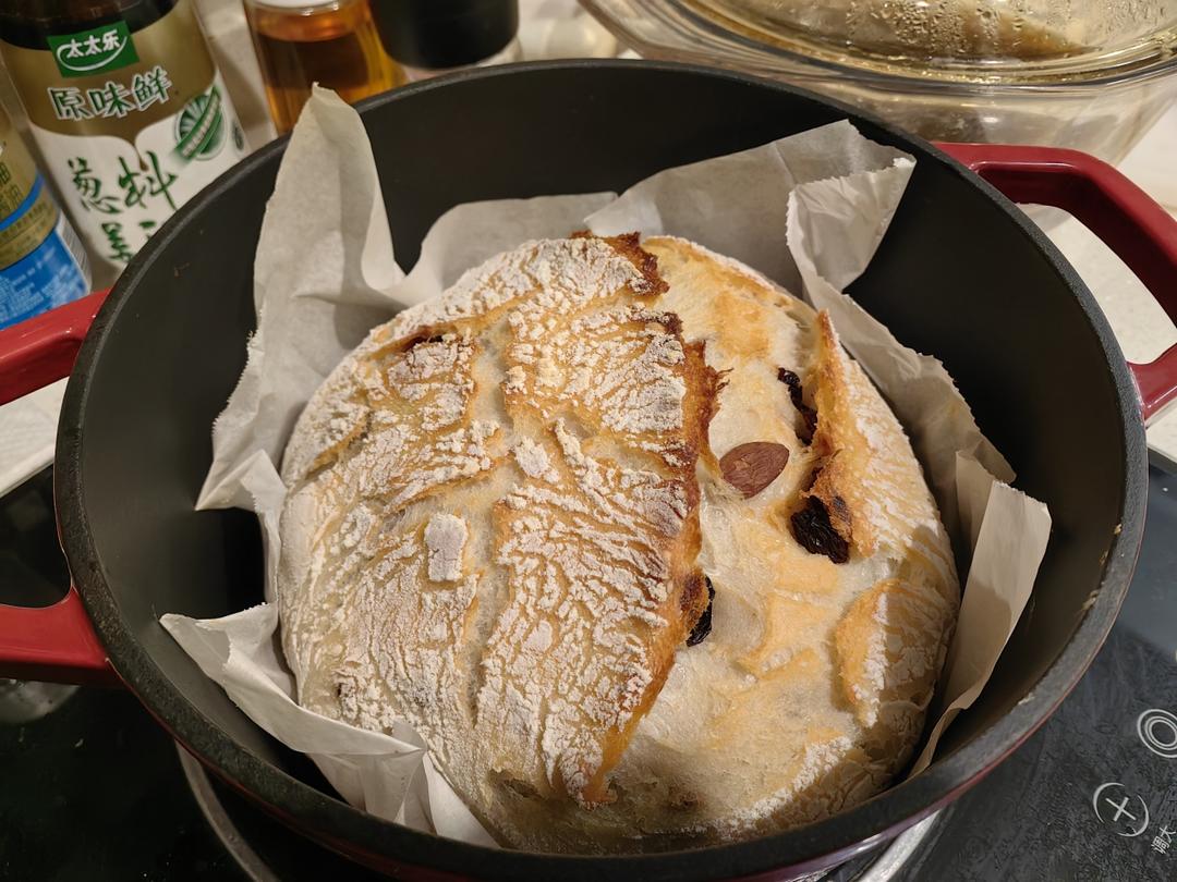 外脆内软不用揉面的乡村面包