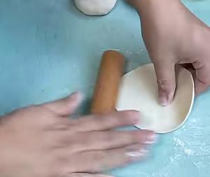 烤箱版梅干菜烤饼的做法 步骤4