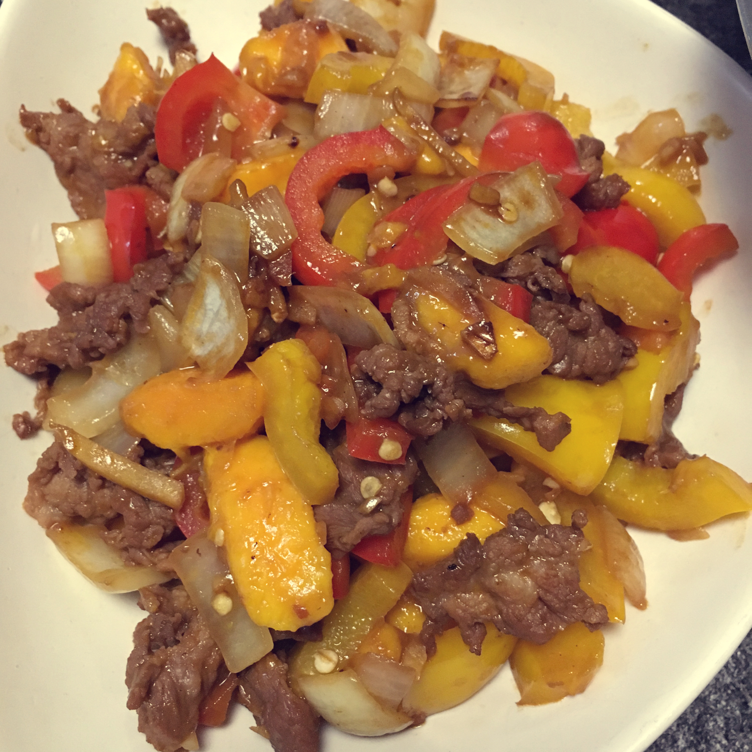 ヽ.幽灵小蛮.做的芒果炒牛肉