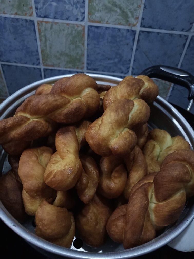 松软鲜香的牛奶蜂蜜麻花，放几天也不硬！