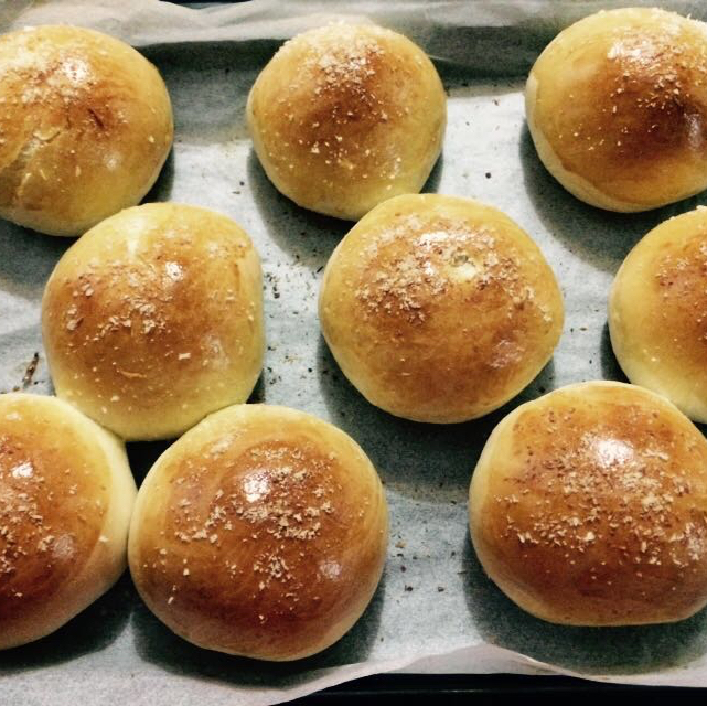 柔软看得见─超软香甜椰蓉小面包