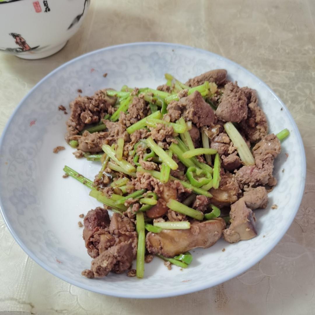 爆炒鸡杂，真是神仙级下饭菜