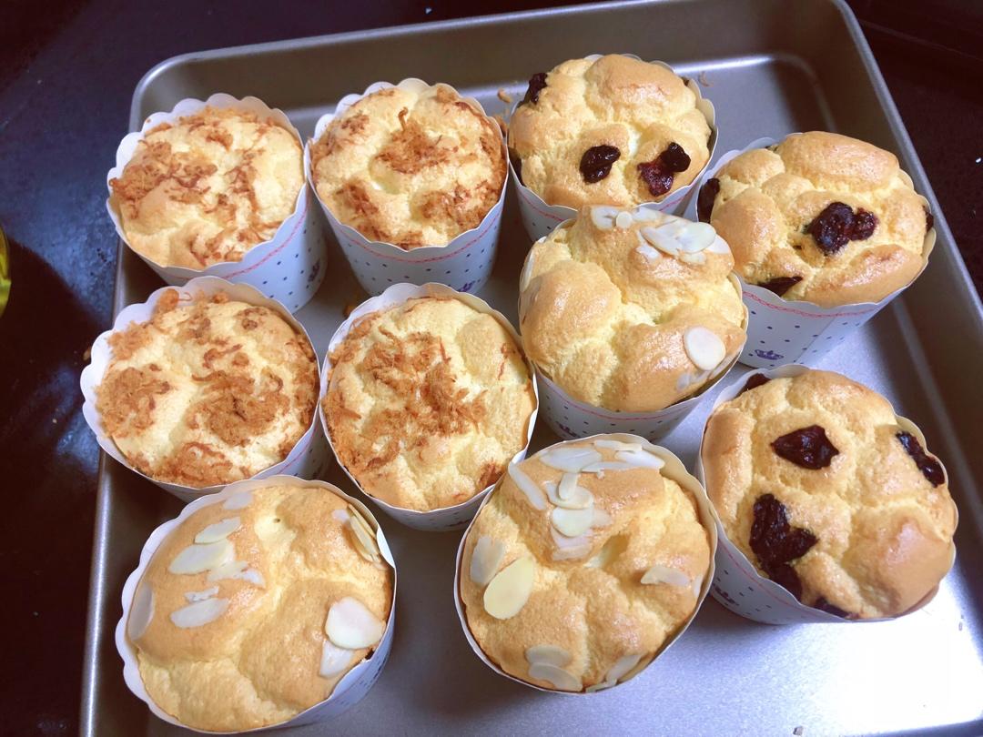 不塌不凹的纸杯戚风蛋糕