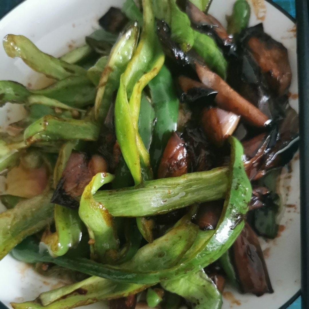 比肉好吃百倍的素炒茄子