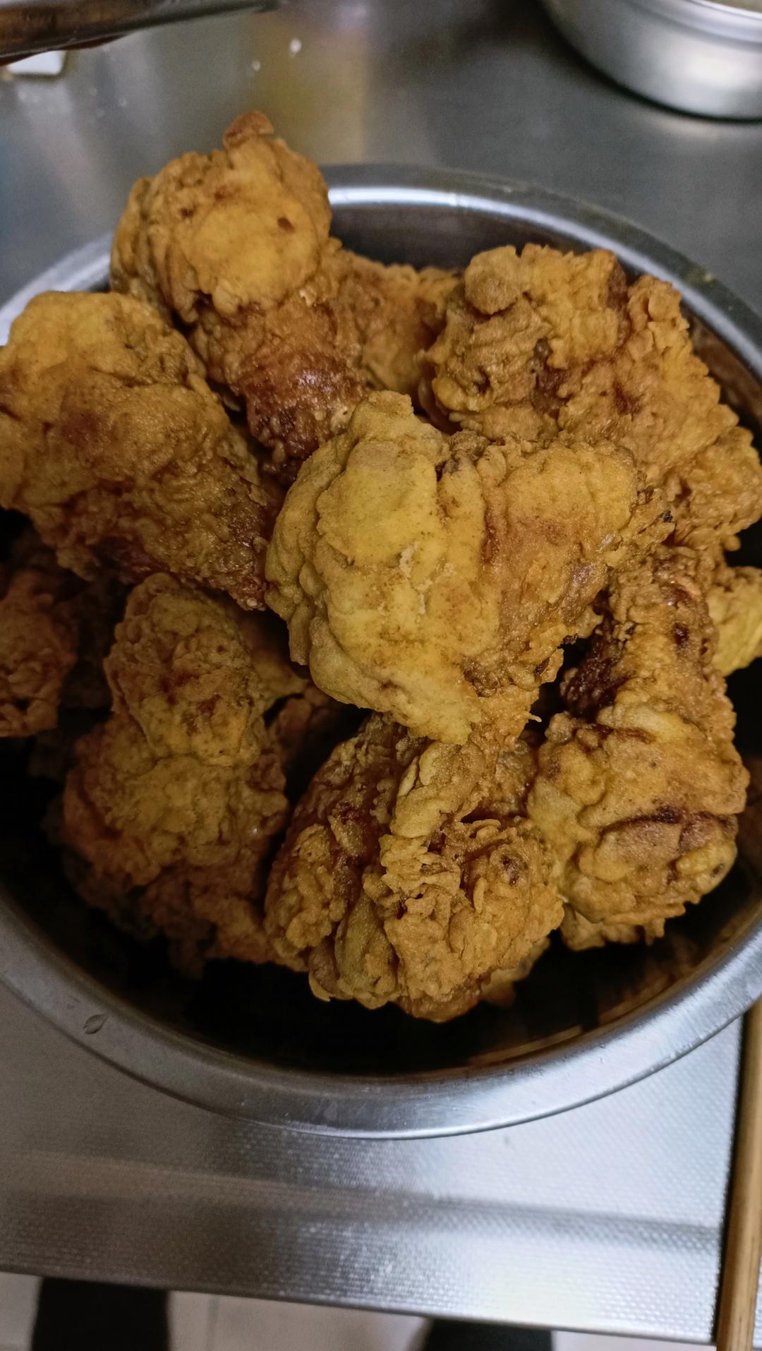 不用炸鸡粉也可以炸出酥脆炸鸡腿