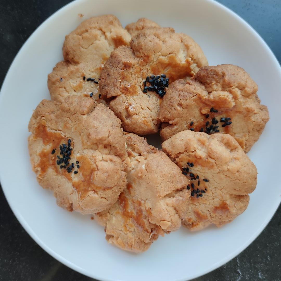 轻轻一按就碎掉的原味桃酥（不输猪油版）