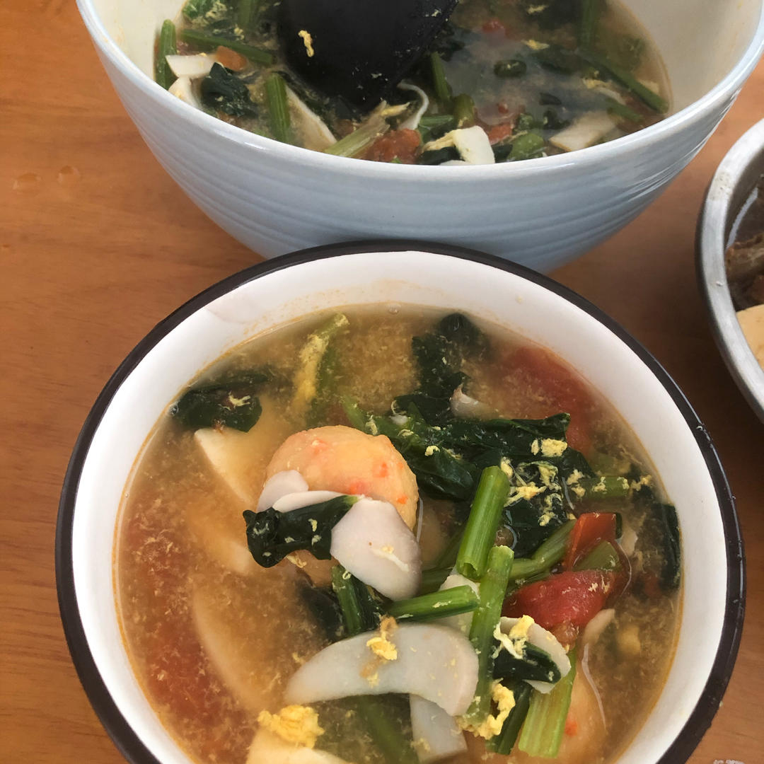 菠菜鲜蔬汤