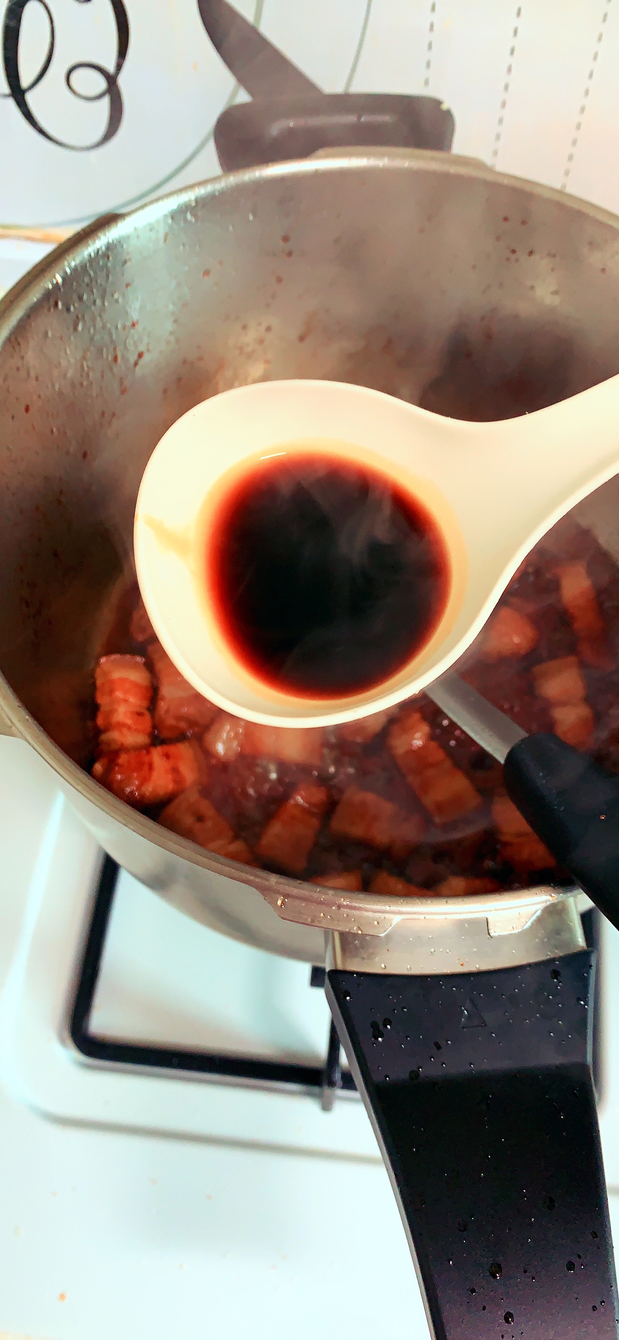 快速又美味的红烧肉的做法 步骤8