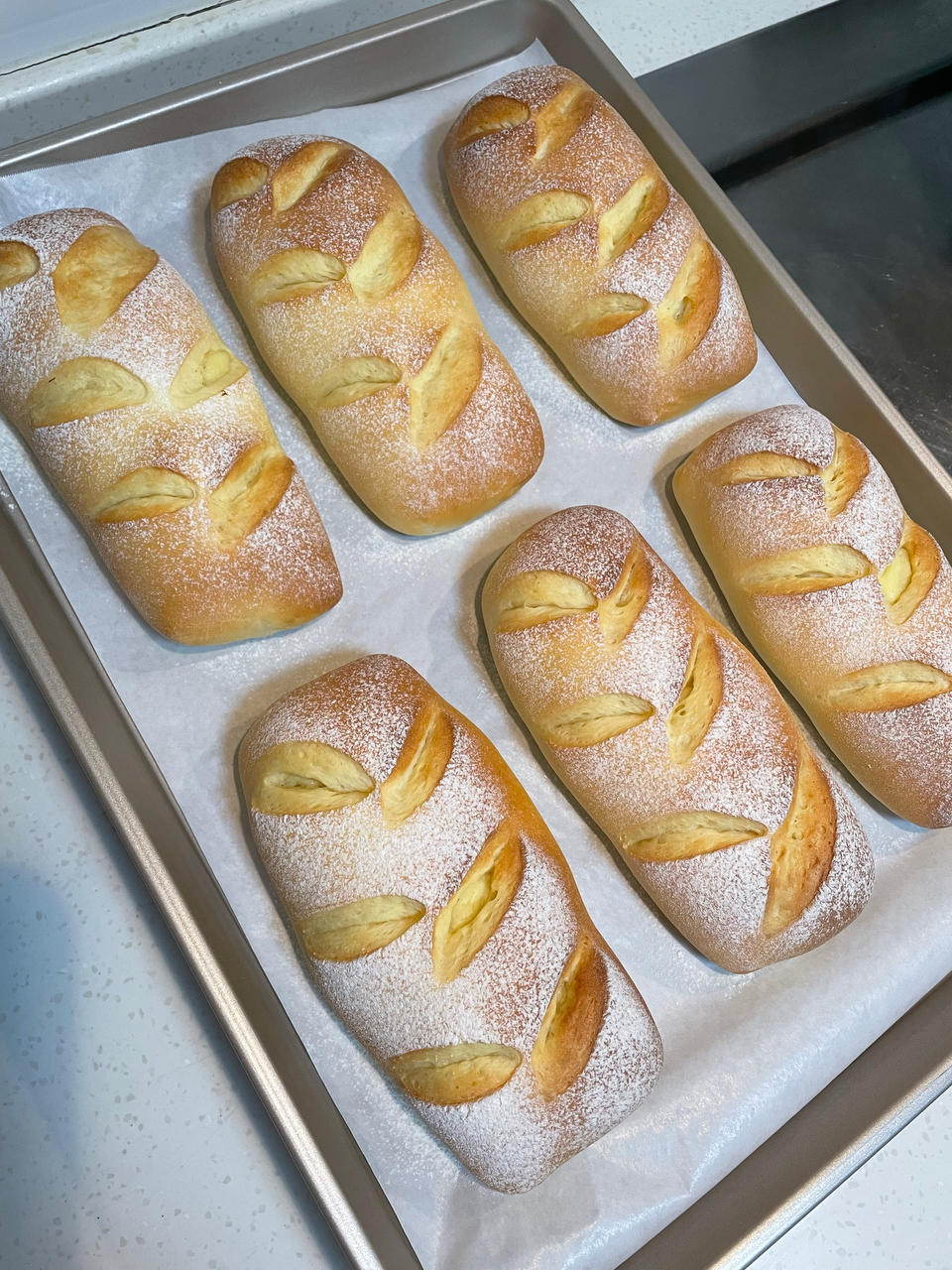 榴莲芝士软欧包