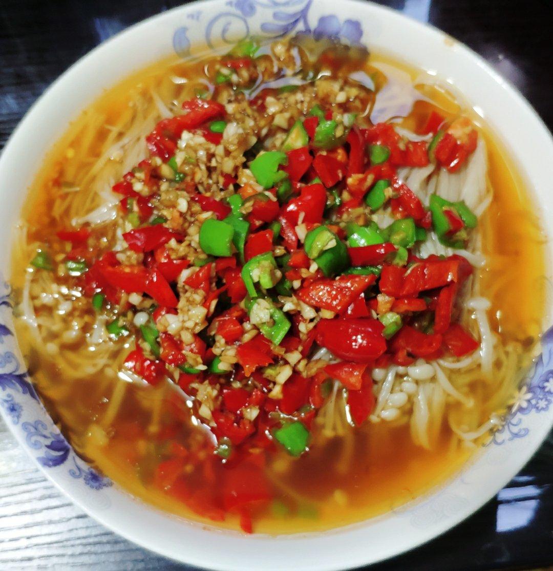 凉拌金针菇