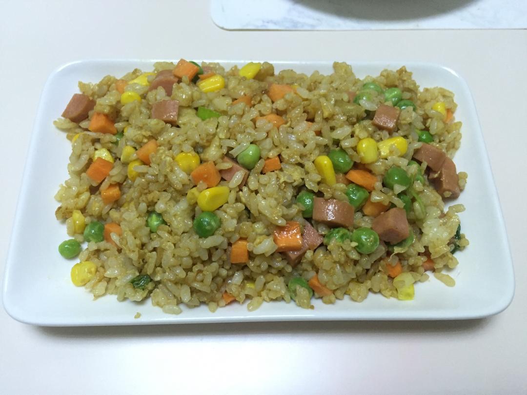 青豆玉米蛋炒饭