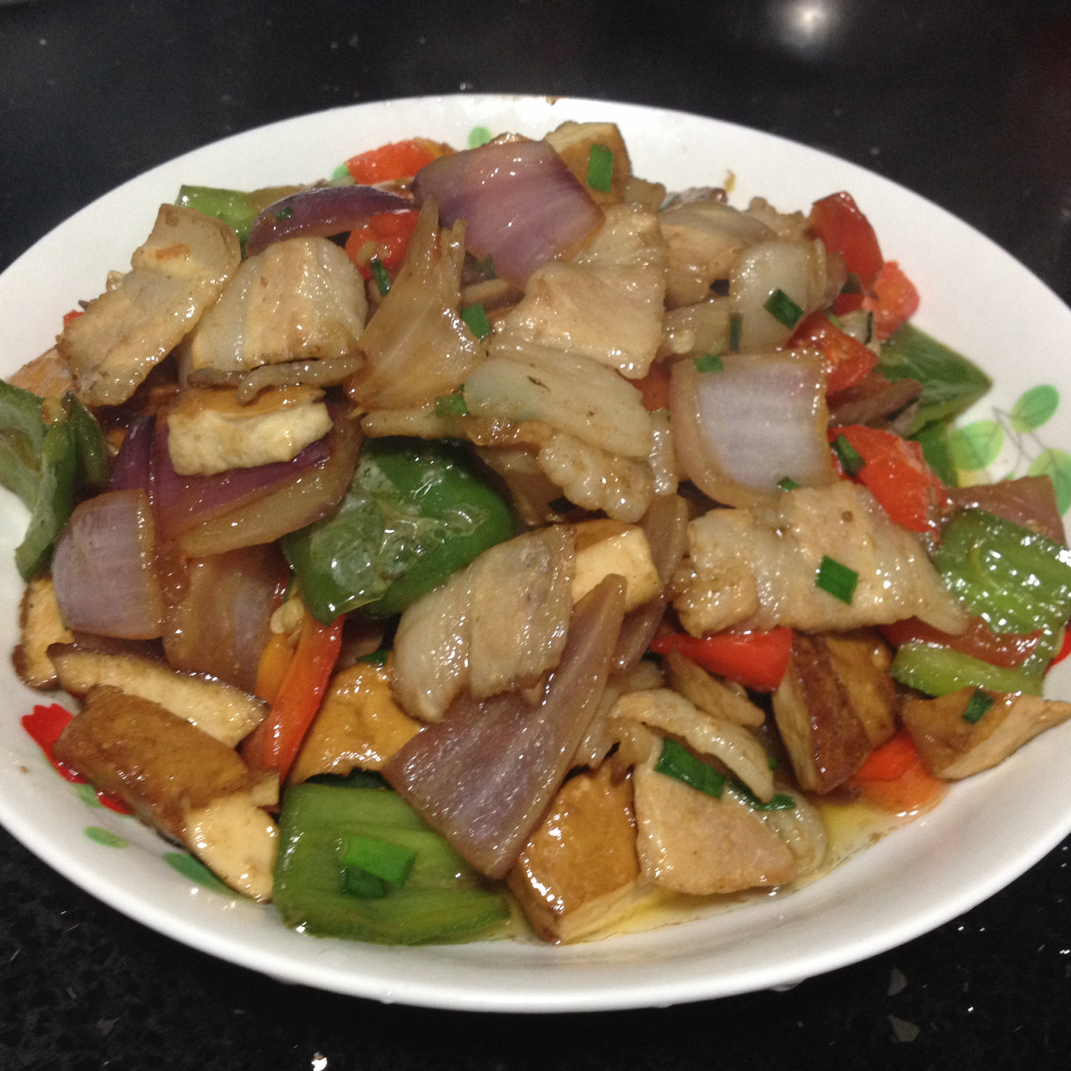 川味回锅肉～一吃忘不掉