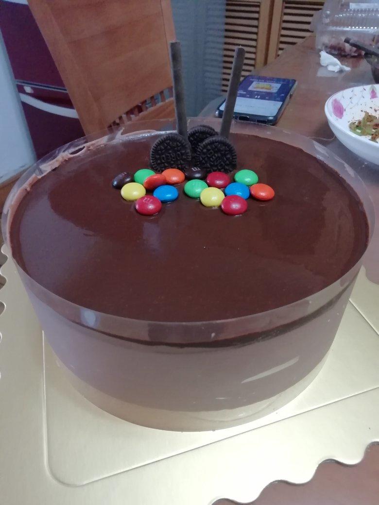 巧克力镜面淋酱<熊谷裕子>--让甜点穿上光泽亮丽的淋面外衣