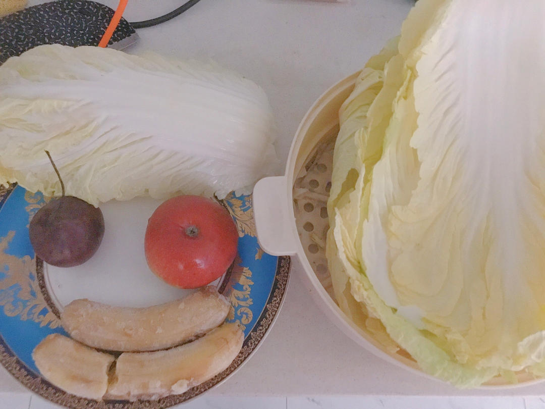 红色蔬果昔