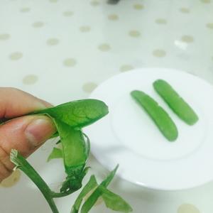 清炒豌豆荚的做法 步骤2