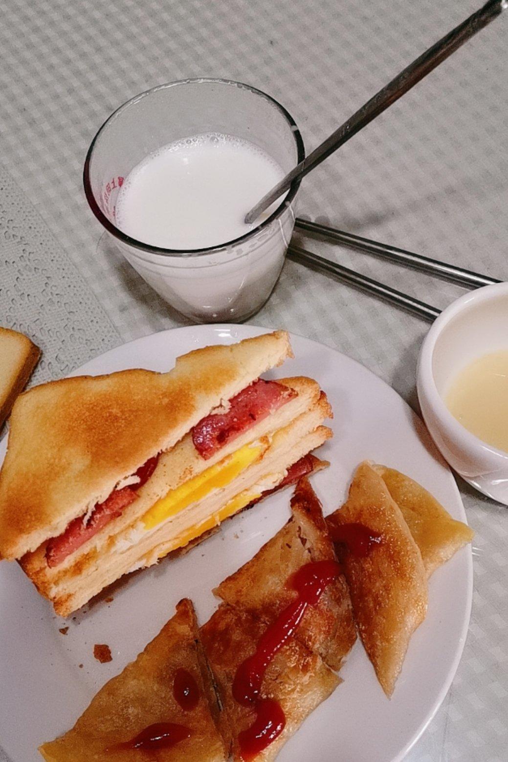 中学生的早餐