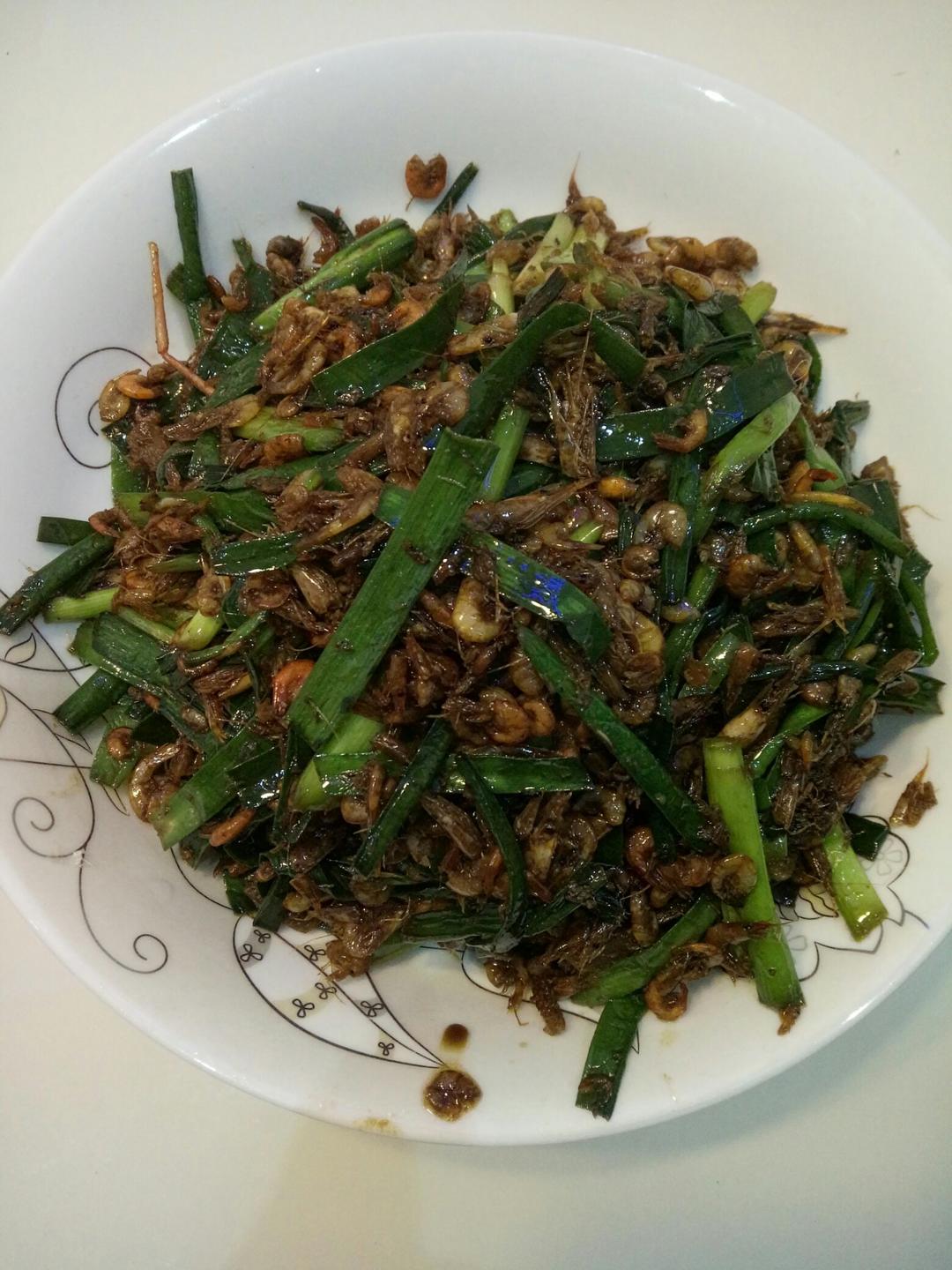 韭菜炒河虾