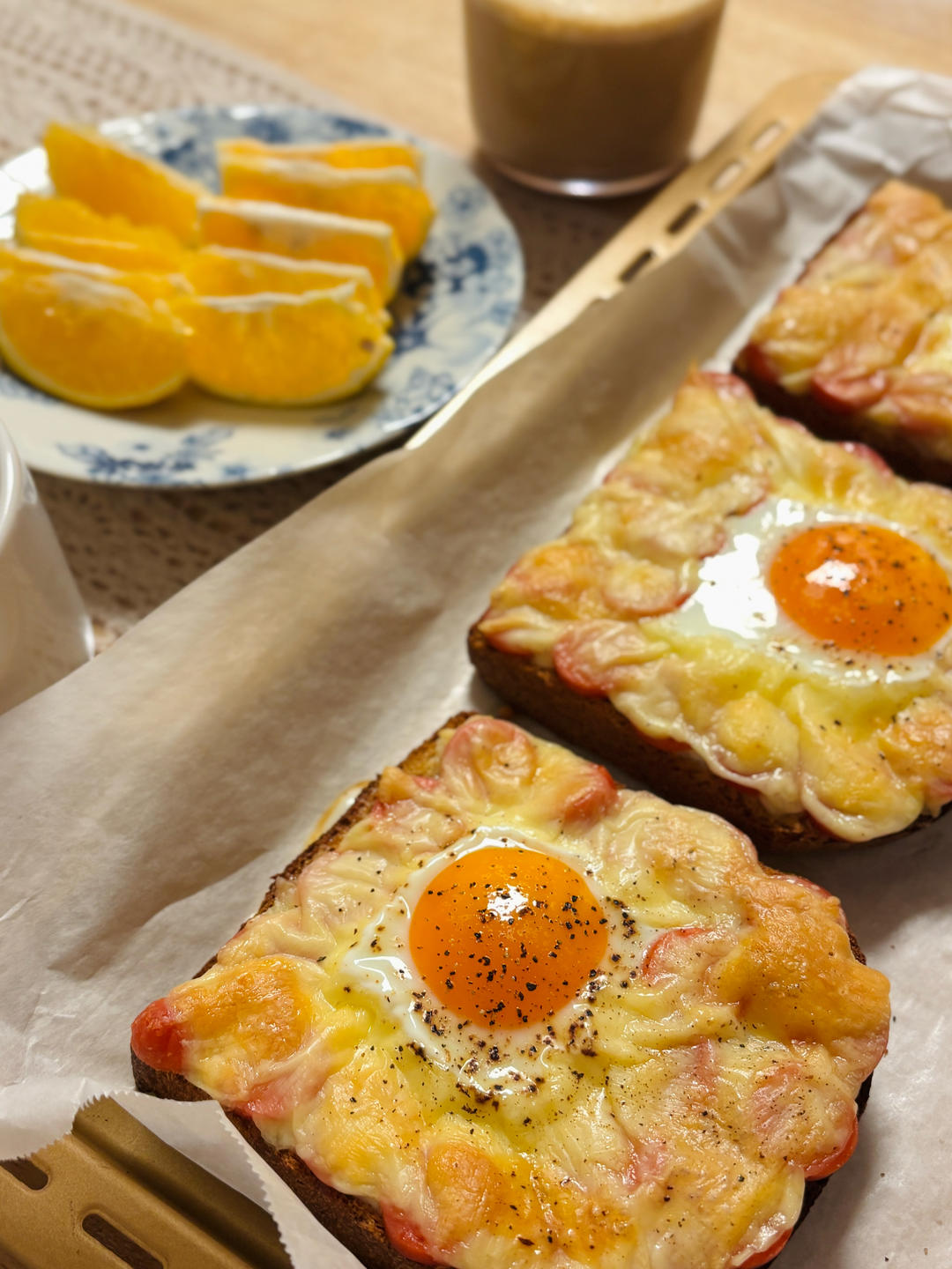 芝士火腿鸡蛋烤吐司