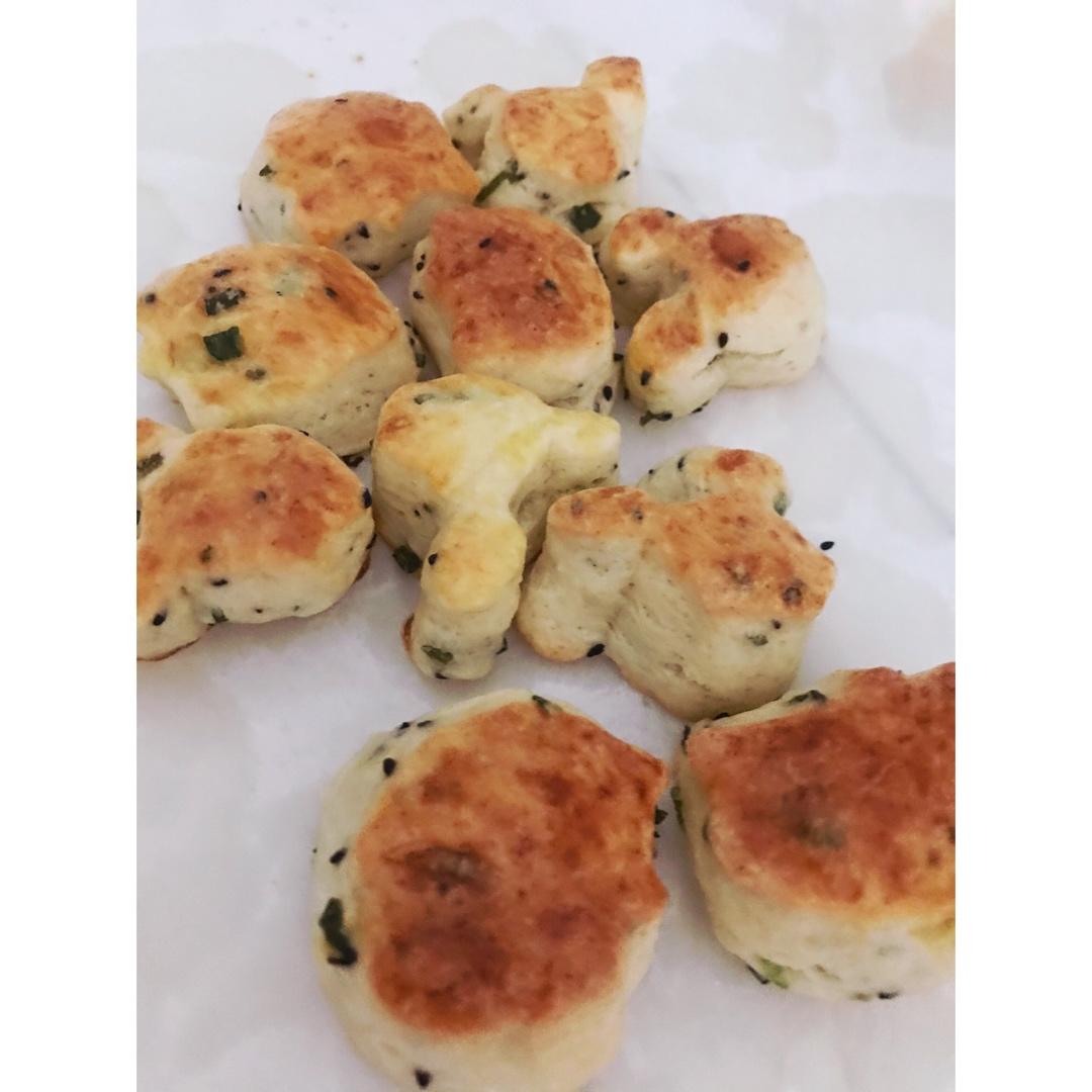 简单快手迷你奶油司康（消耗淡奶油/无黄油无泡打粉）