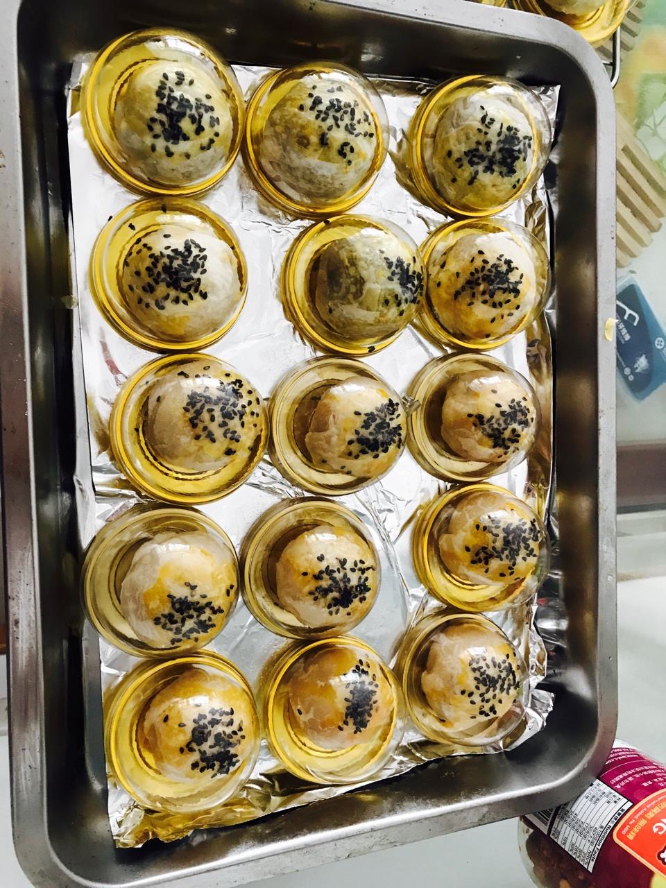 蛋黄酥