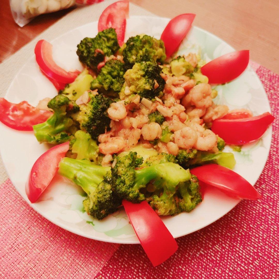 虾仁炒西兰花