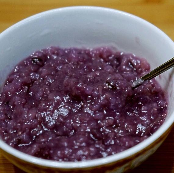 紫米紫薯粥--十个月宝宝辅食