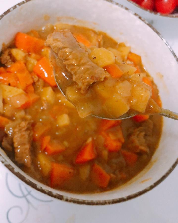 咖喱牛肉