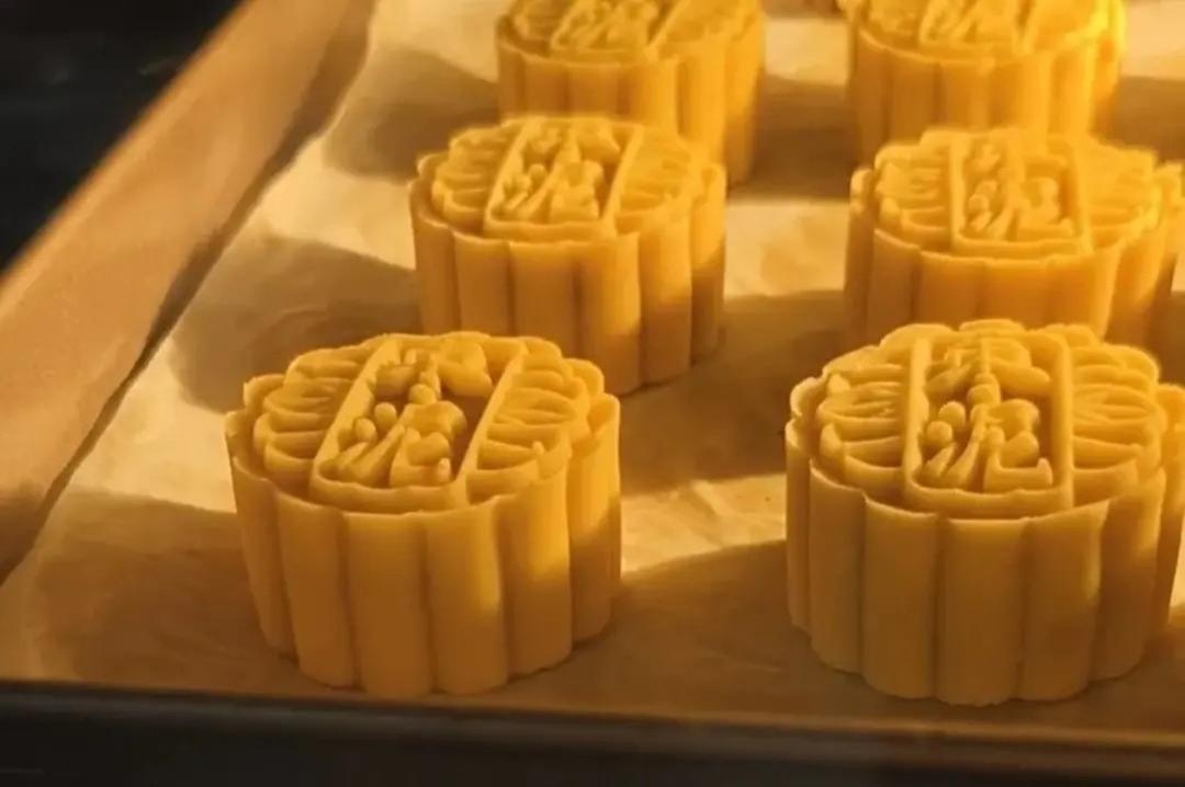 《Tinrry+》奶黄流心月饼（桃山皮）