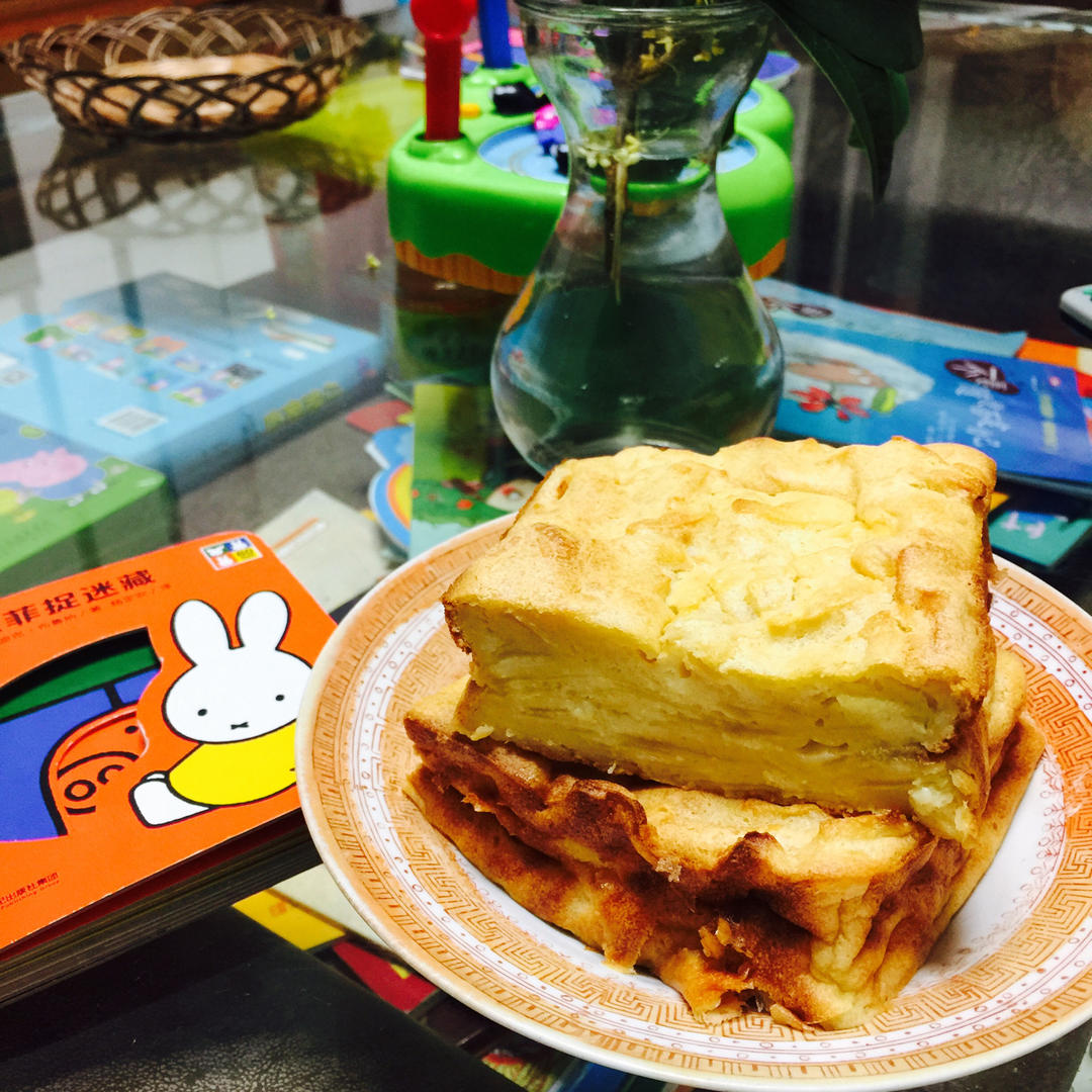 苹果隐形蛋糕 零失败的美味神奇蛋糕
★快手美味甜品★