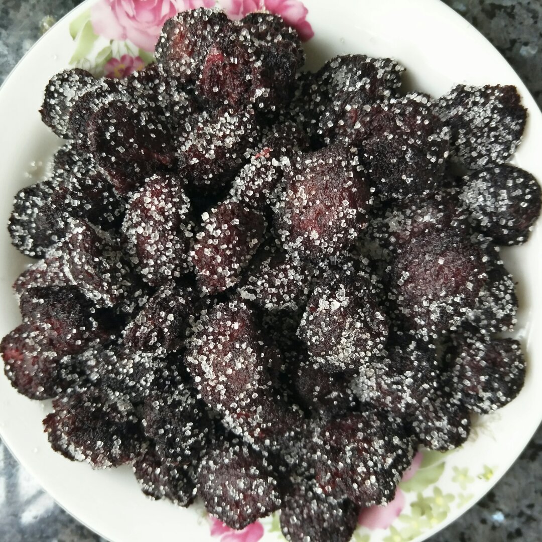 原汁原味的杨梅干
