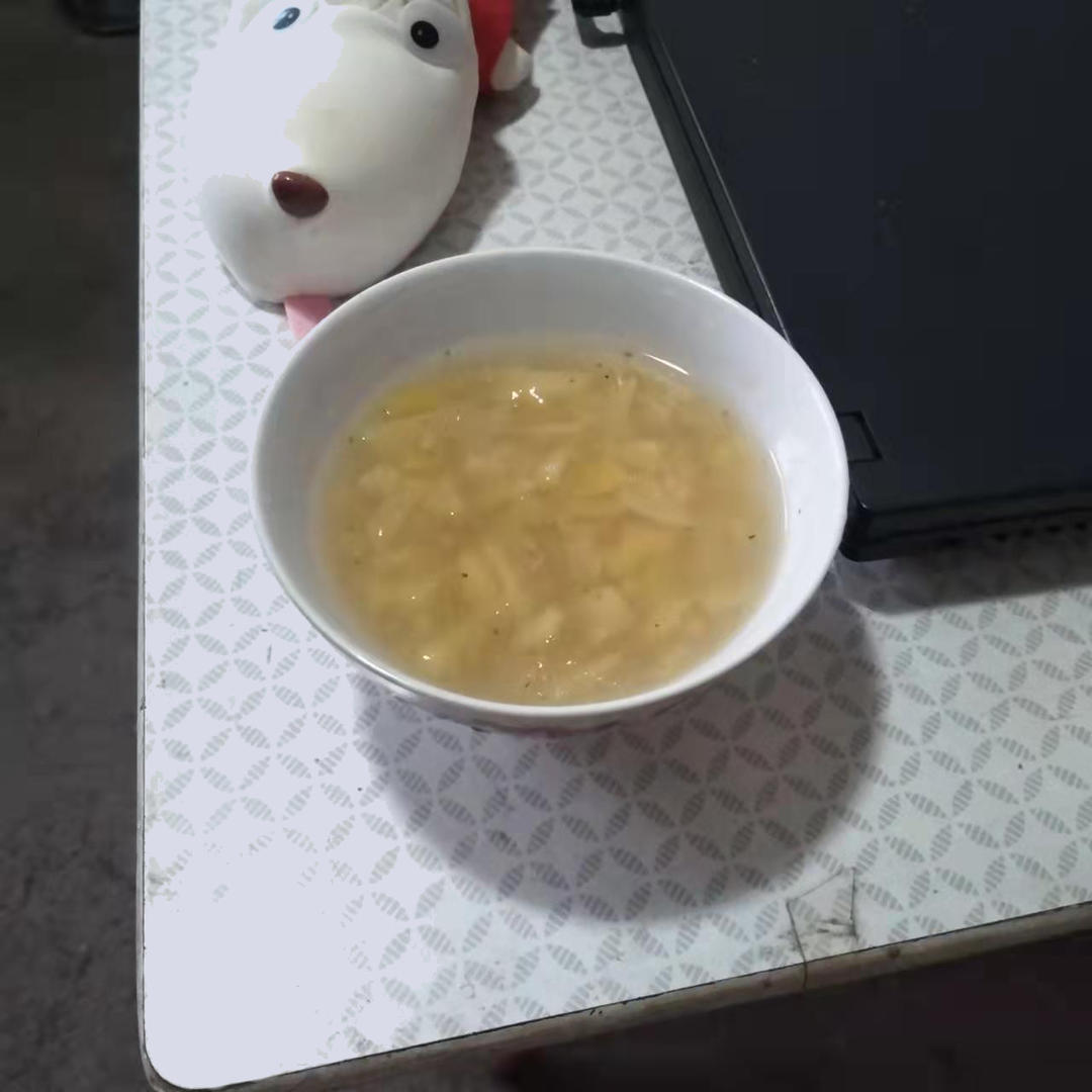 鲜美的土豆汤（纯素鸡汤）【无油素食】的做法