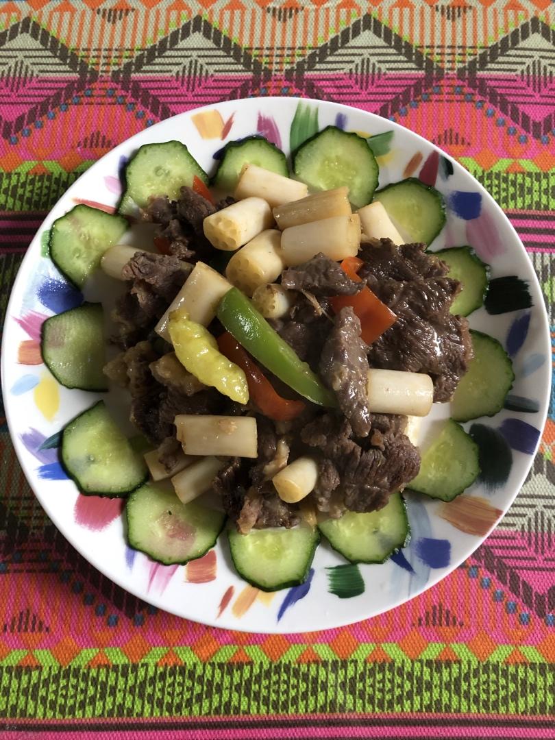 藕带炒牛肉
