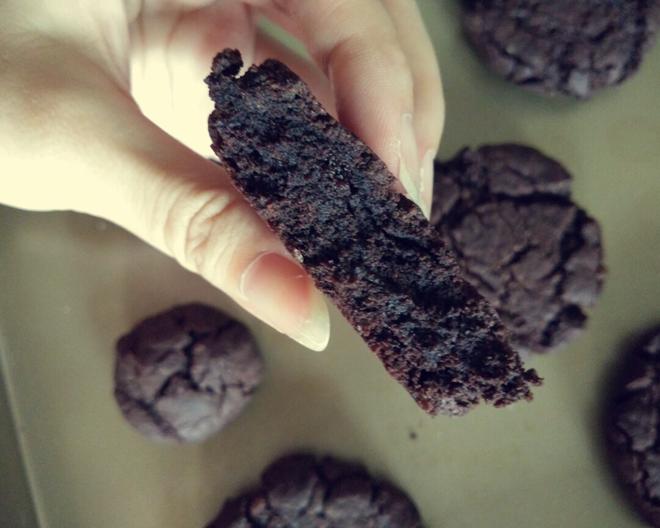 巧克力布朗尼裂纹曲奇饼干的做法