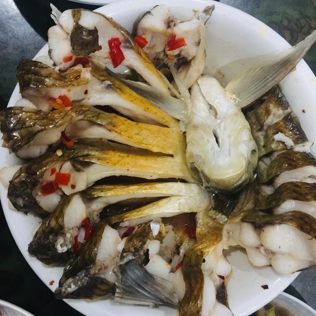 年夜饭的颜值担当<孔雀开屏鱼>