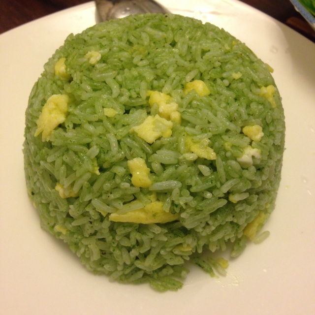 简易版菠菜汁炒饭