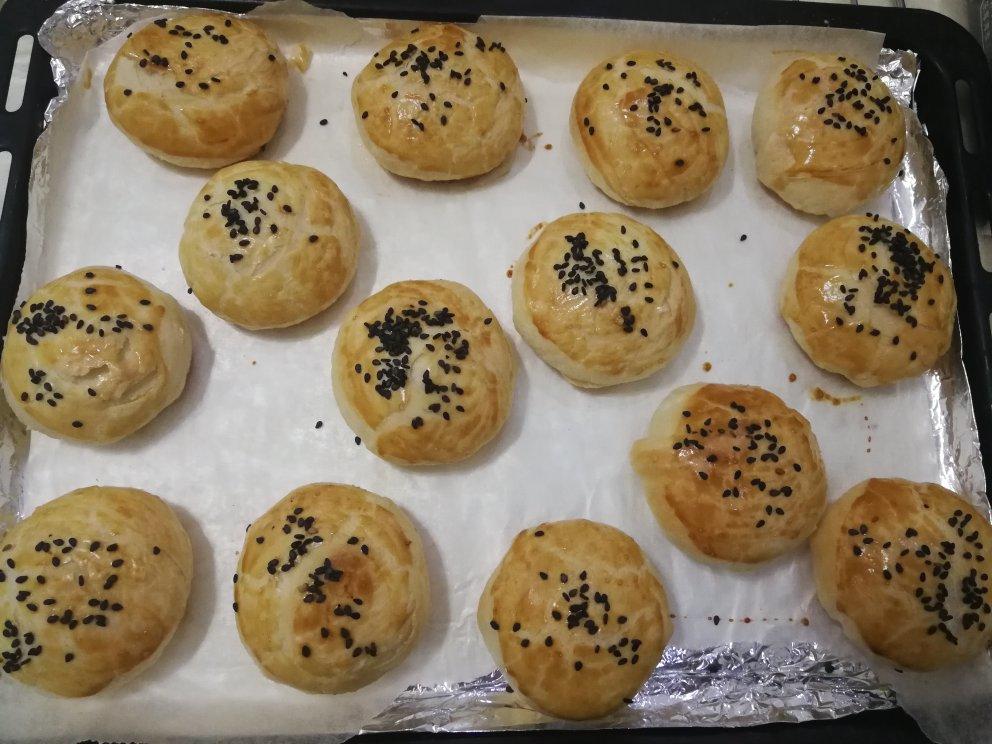 酥皮绿豆饼   酥得掉渣渣