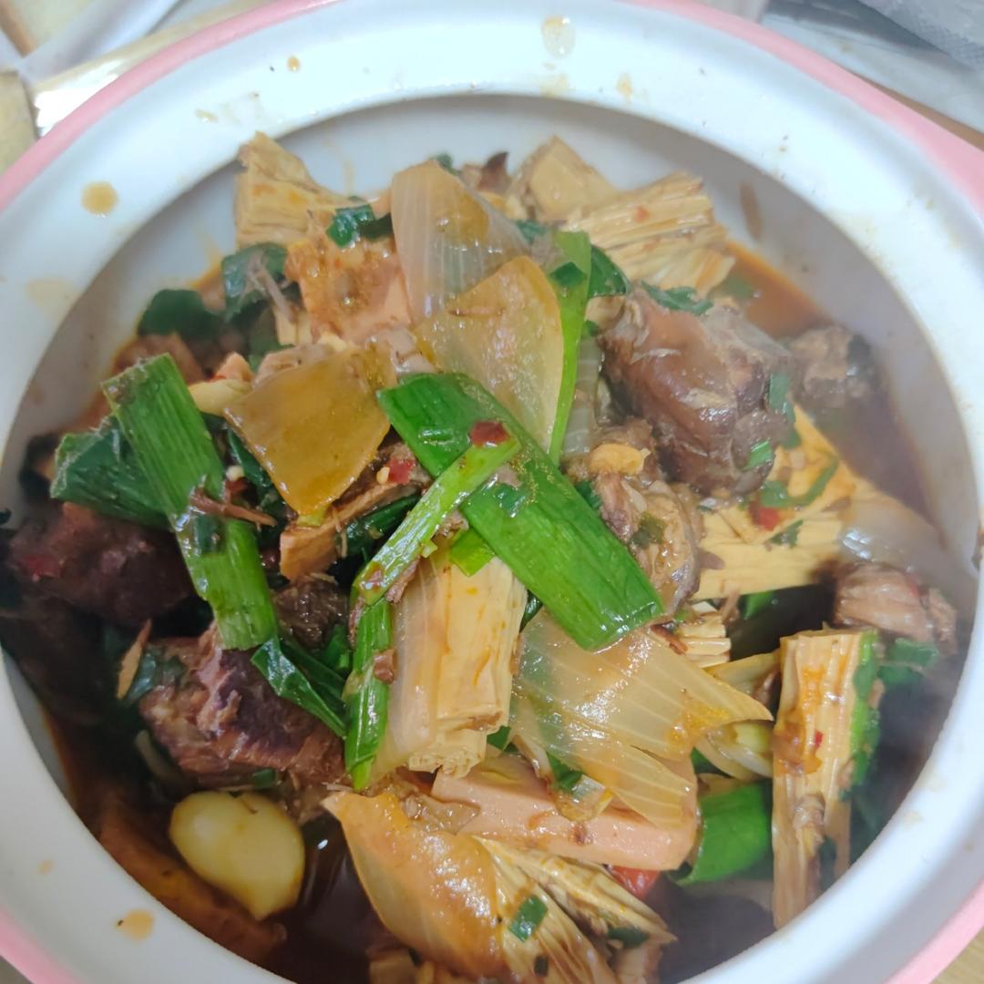 腐竹羊腩煲-广式煲