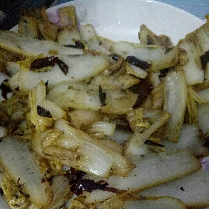 酸辣娃娃菜