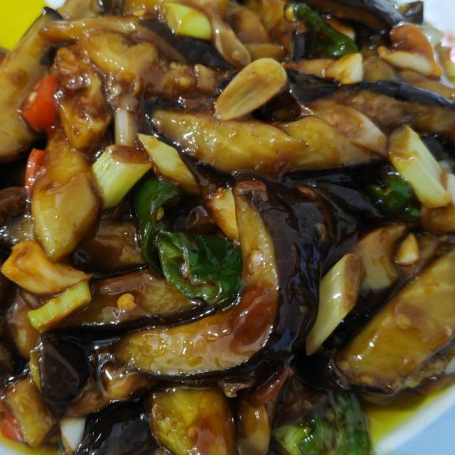开胃下饭菜！巨简单的家常鱼香茄子煲