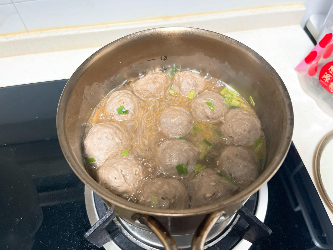潮汕牛肉丸粉丝汤