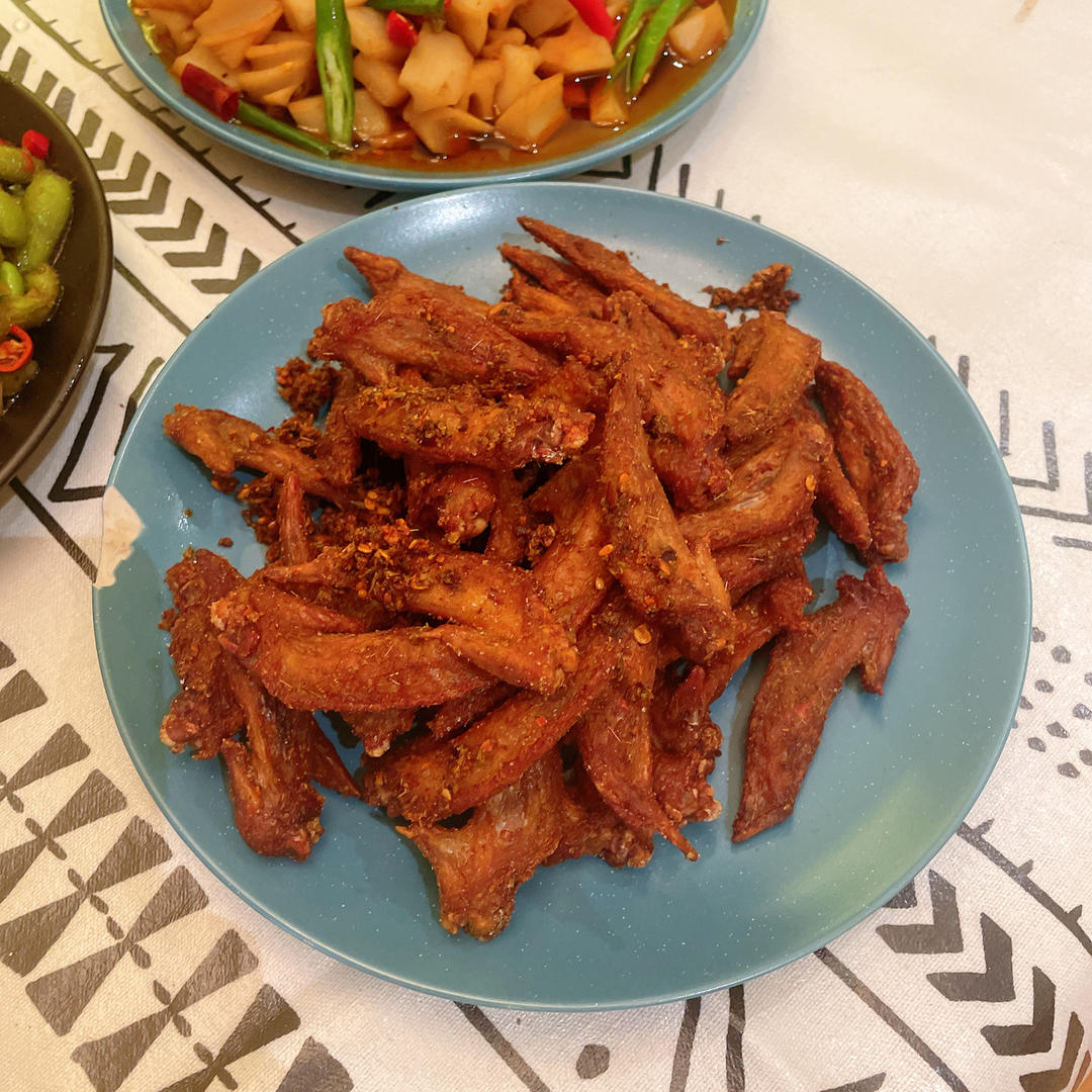 不用烤的鸡翅尖，销魂美味，绝了