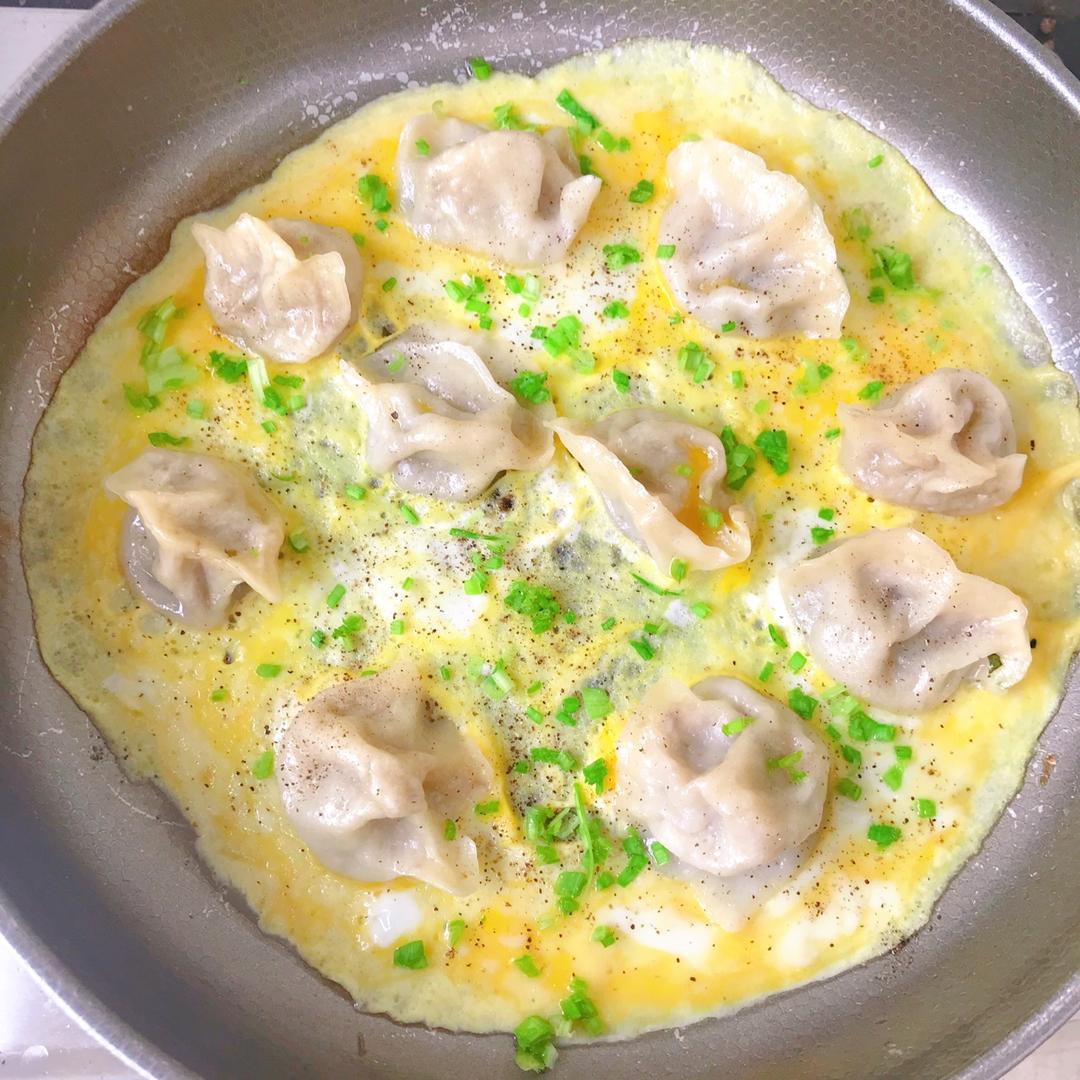 快手早餐·抱蛋煎饺