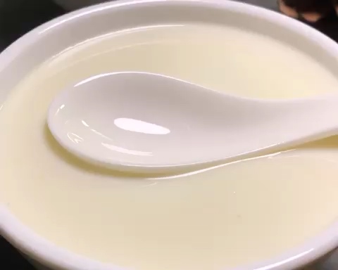 姜汁撞奶的做法 步骤8
