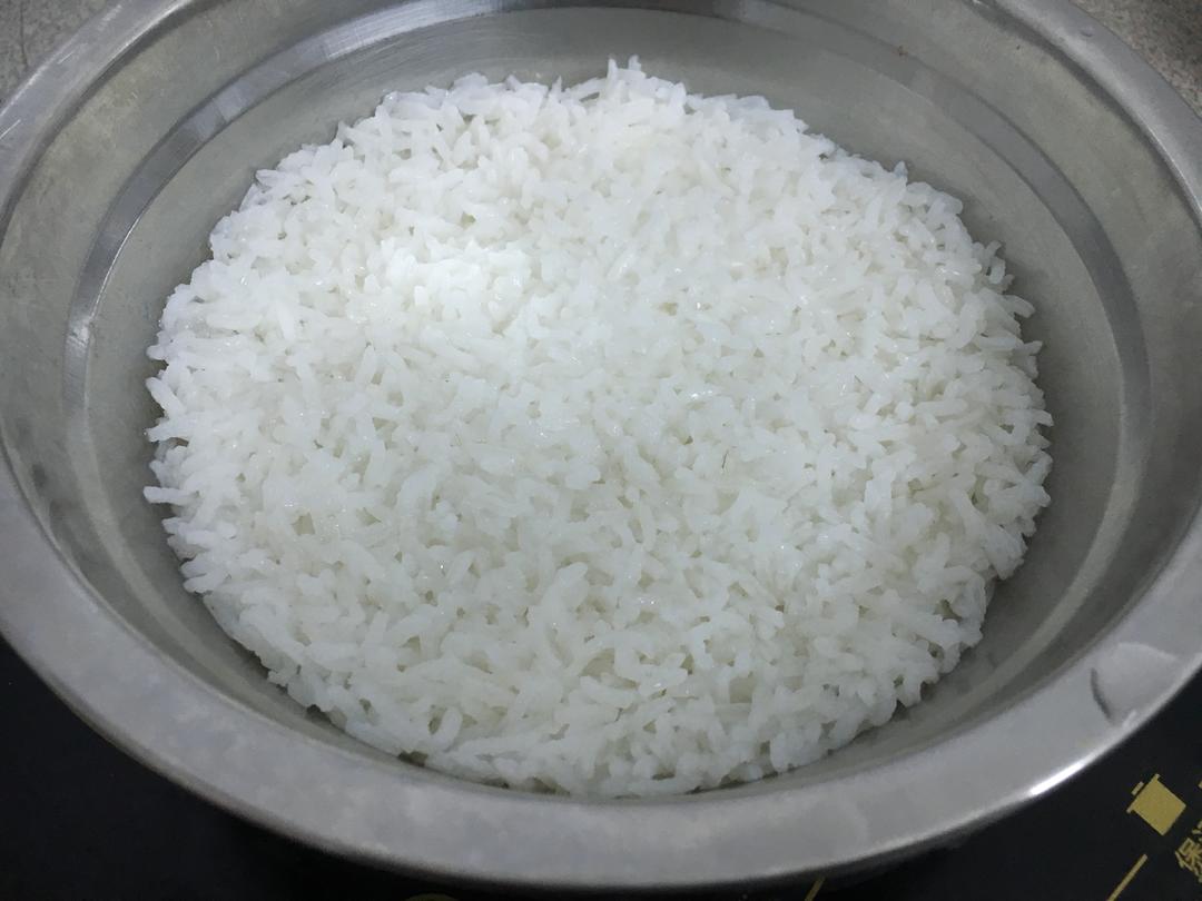 电磁炉蒸米饭