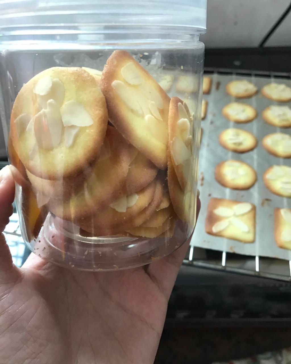 杏仁瓦片酥