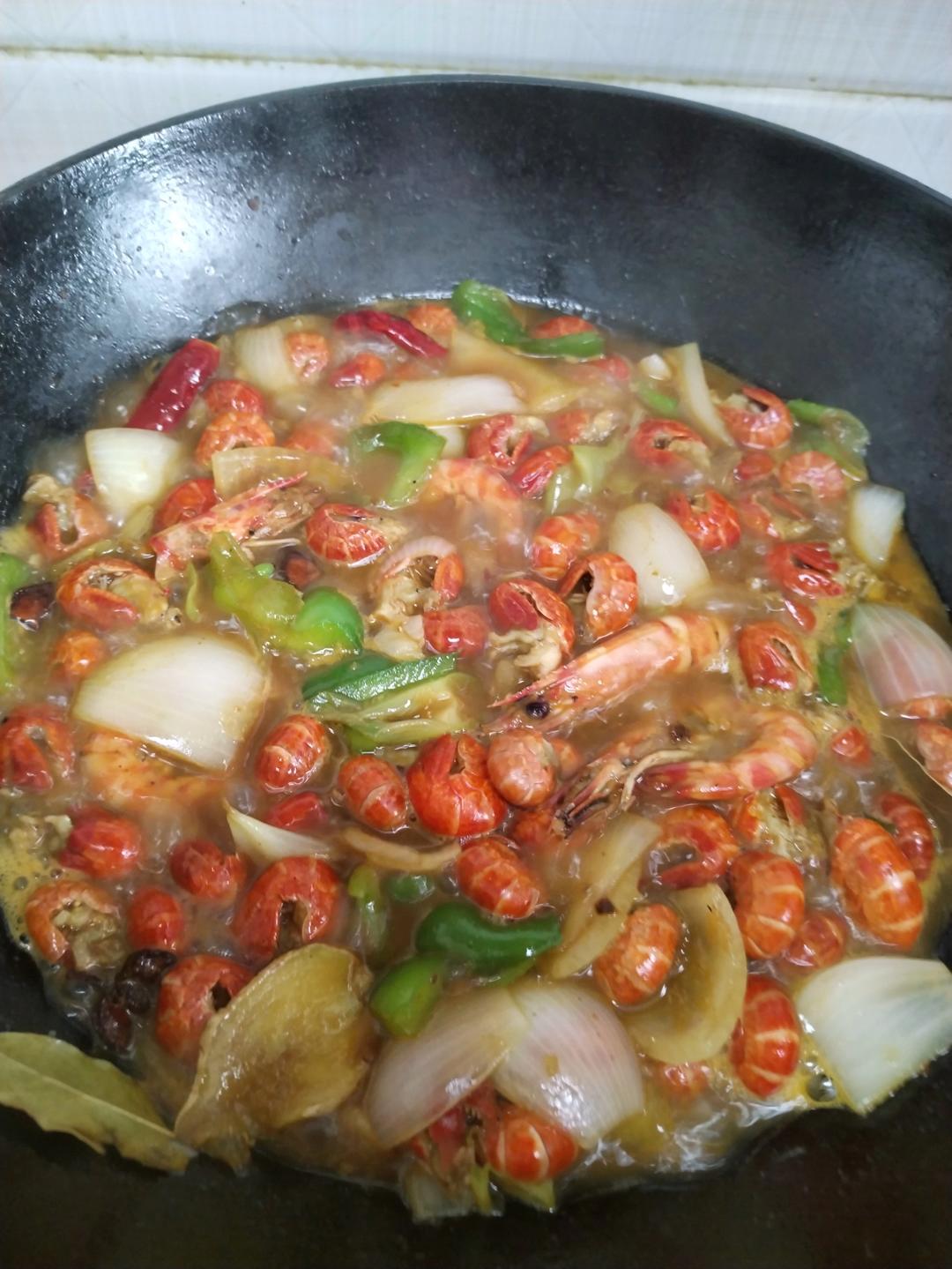 小龙虾（适合孩子吃的不辣做法）