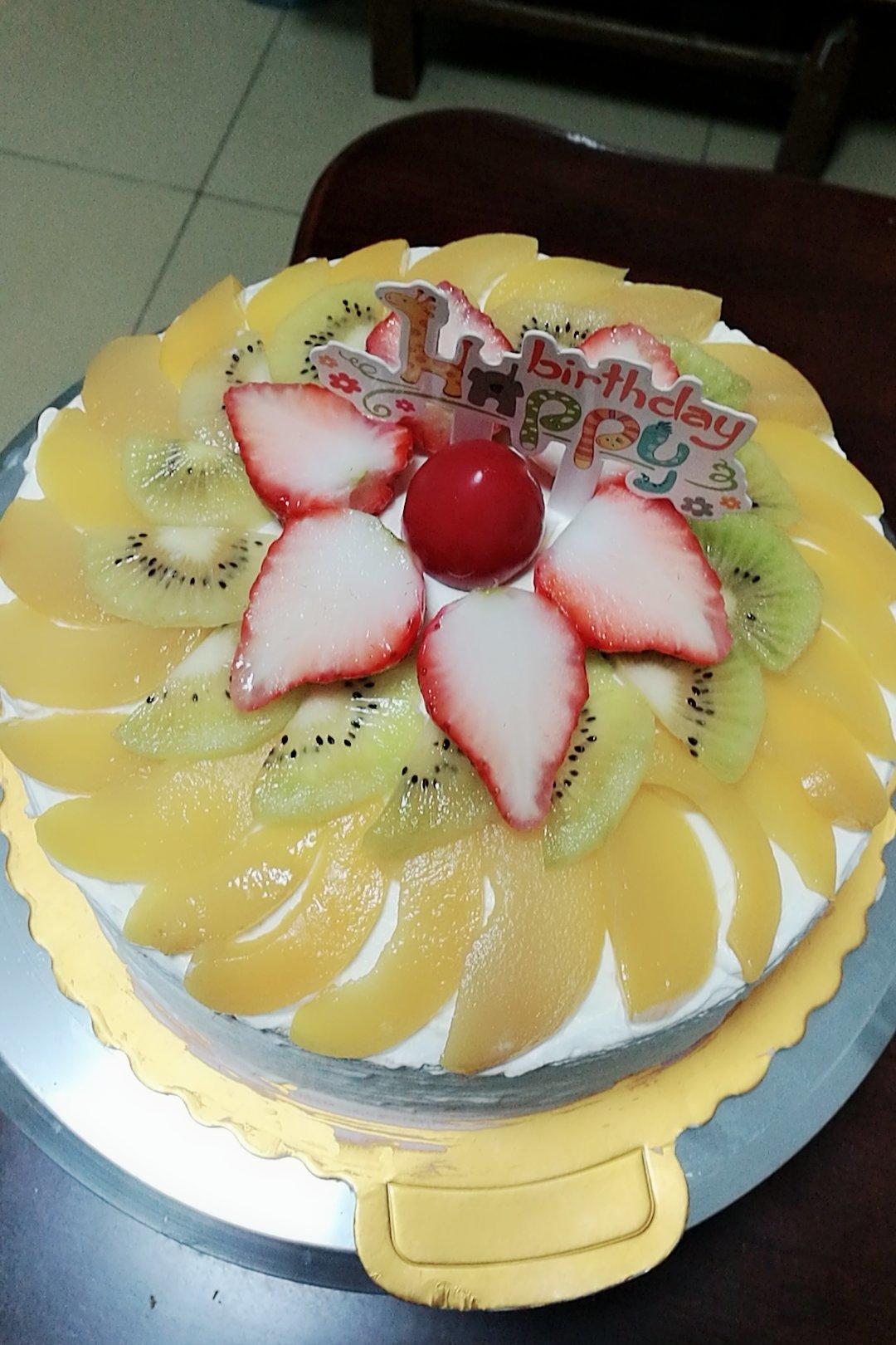 各种简易式水果蛋糕装饰