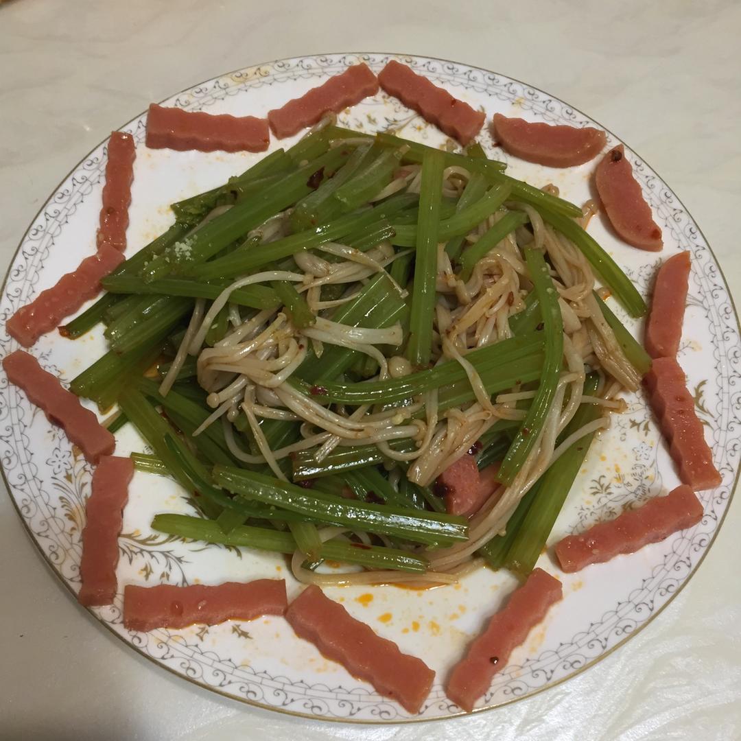 凉拌芹菜金针菇