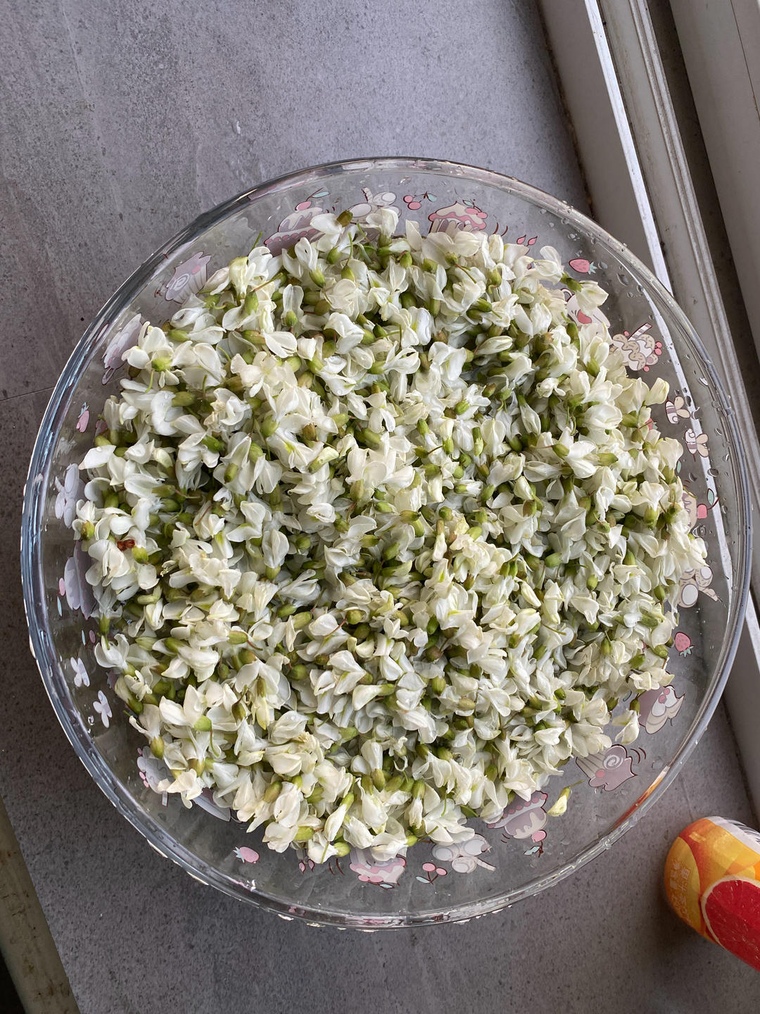 春季时令菜之蒸槐花